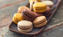 Picard 12 macarons pâtissiers opéra noisette citron pomme* Macarons, Mignardises