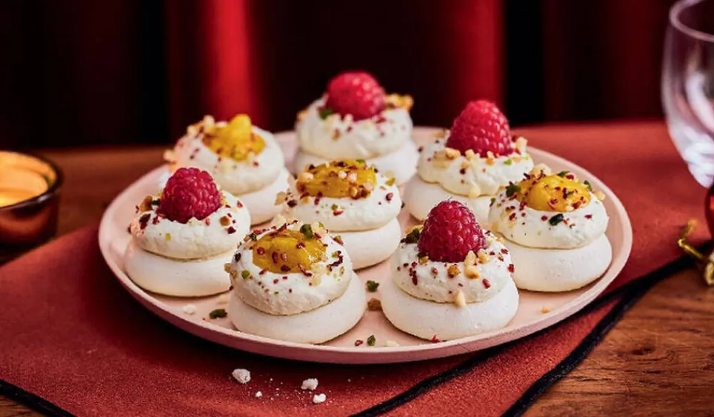 Picard 8 mini-pavlovas, 4 fruits exotiques, 4 framboise* Macarons, Mignardises|Desserts Pâtissiers