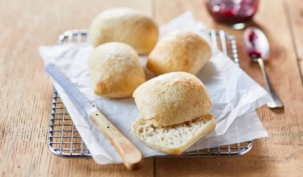 Picard 4 petits pains sans adjonction de sel, précuits* Produits Nutri-Score A|Sans Sel Ajouté