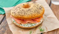 Picard Bagel saumon fumé, fromage frais, ciboulette* 1 Part|Plats Américains