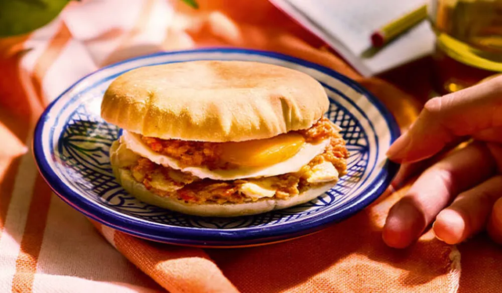 Picard Chapati sauce méchouia, sandwich au poulet* 1 Part|Plats Méditerranéens