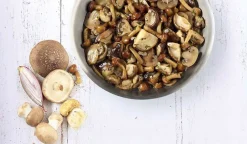 Picard Mélange de champignons cuisiné au beurre et à l'échalote* Produits Nutri-Score A|Végétarien